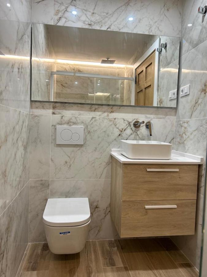 Apartamento Deluxe Casco Viejo บิลเบา ภายนอก รูปภาพ