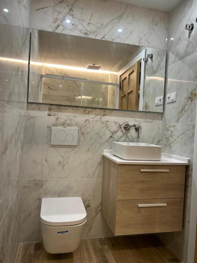 Apartamento Deluxe Casco Viejo บิลเบา ภายนอก รูปภาพ