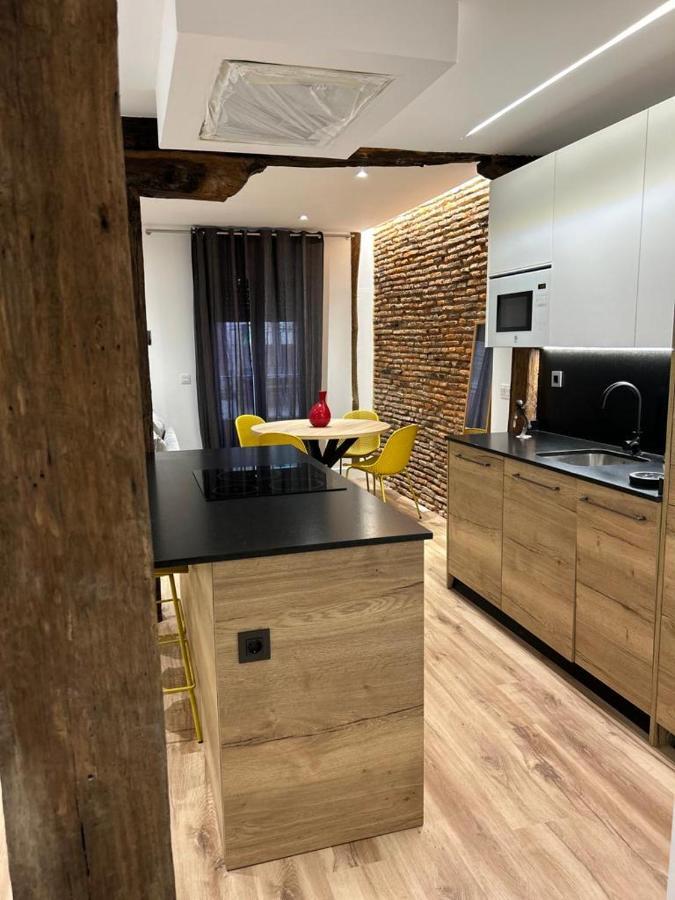 Apartamento Deluxe Casco Viejo บิลเบา ภายนอก รูปภาพ